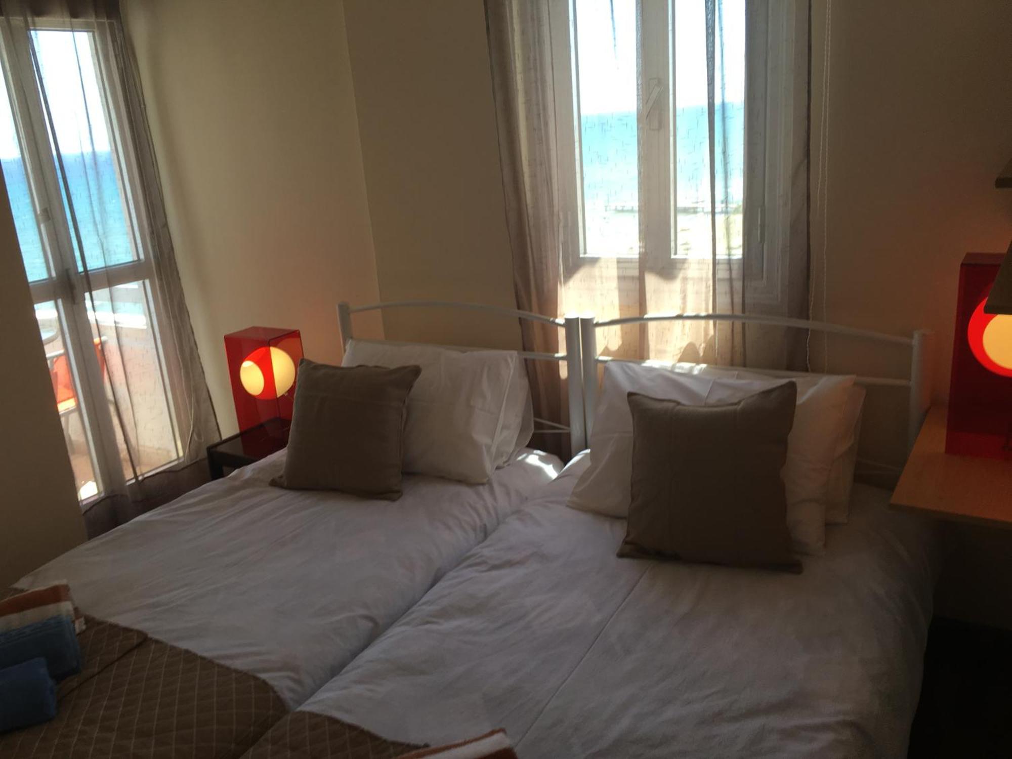 Alex Beach Apartment 51 Ларнака Екстериор снимка
